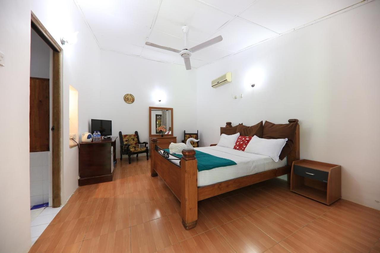 Sundaras Resort Ltd Дамбула Екстериор снимка